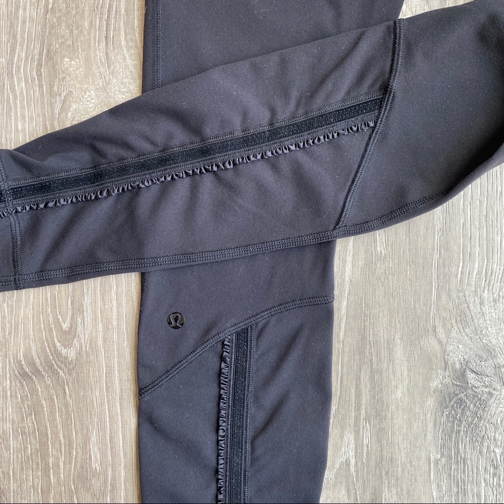 Lululemon Black Velvet Ruffle Leggings size 6